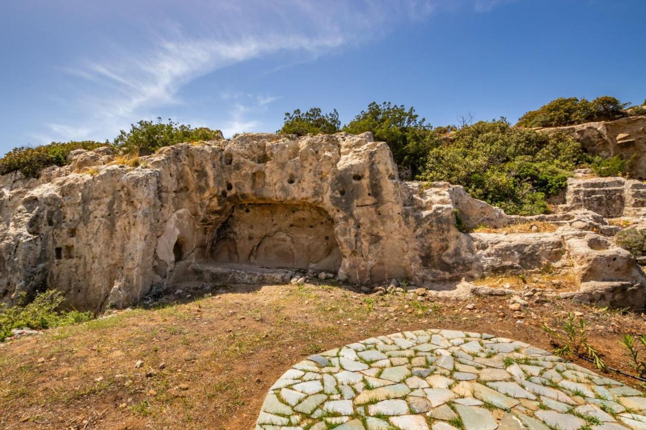 Istia Luxury Villas Karpathos Town  Exterior photo
