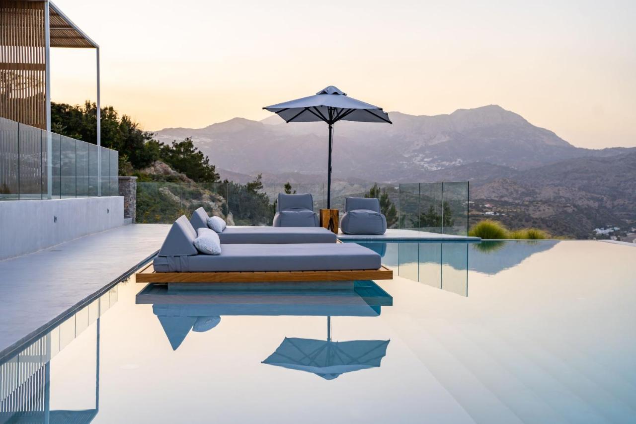 Istia Luxury Villas Karpathos Town  Exterior photo